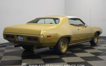 Plymouth-Satellite-1971-Coupe-14