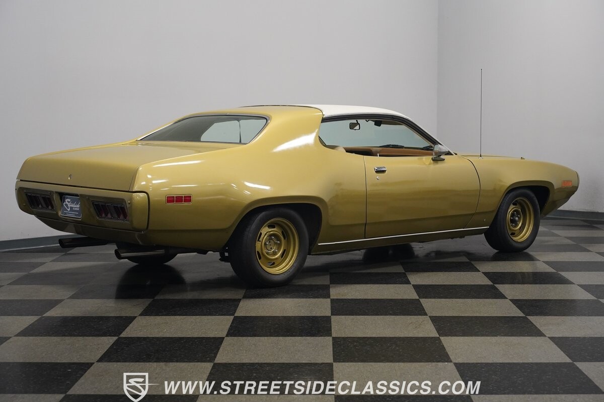 Plymouth-Satellite-1971-Coupe-15