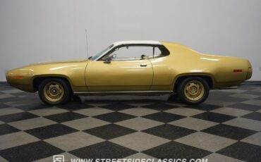 Plymouth-Satellite-1971-Coupe-2