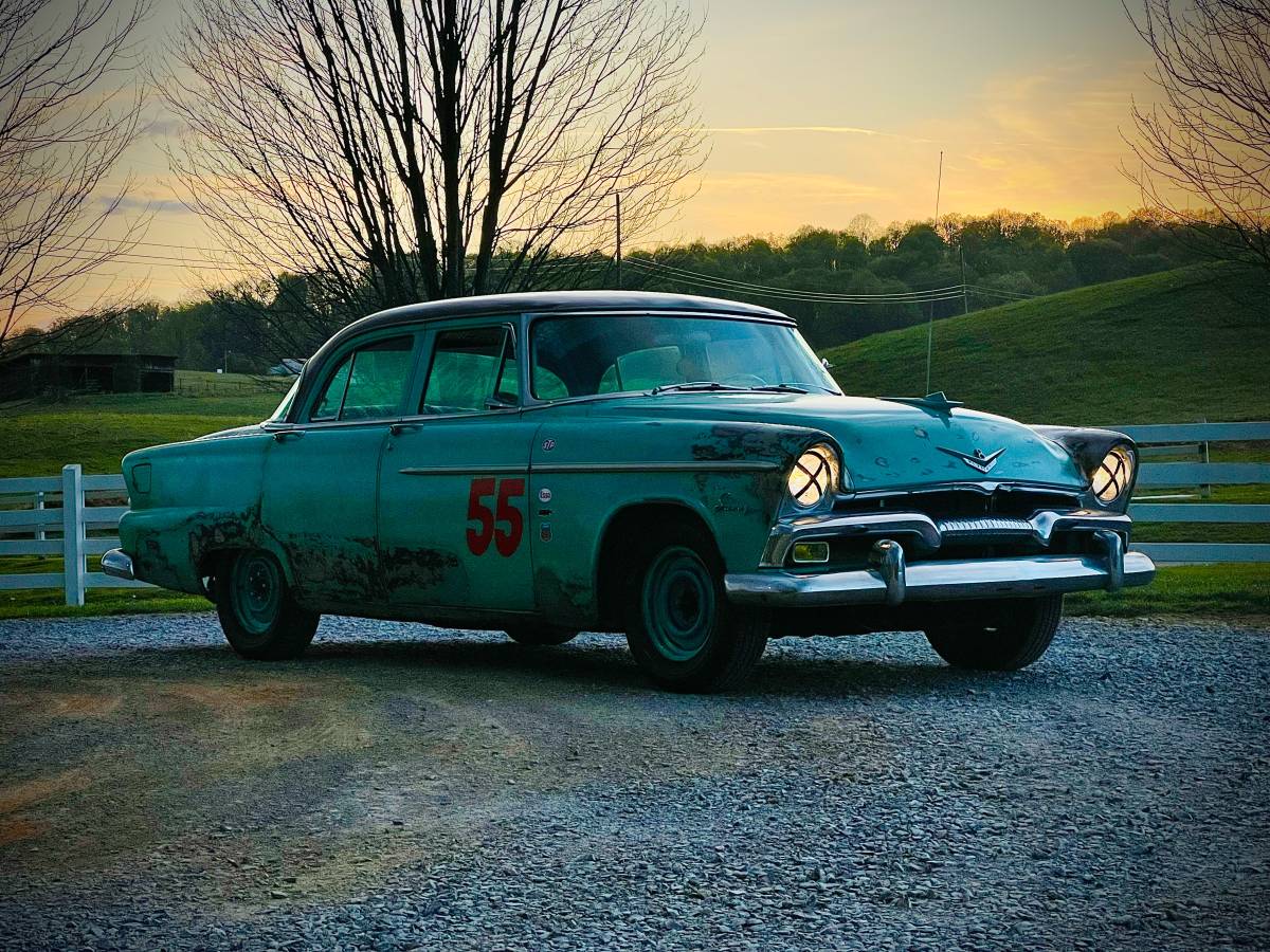 Plymouth-Savoy-1955-custom-9