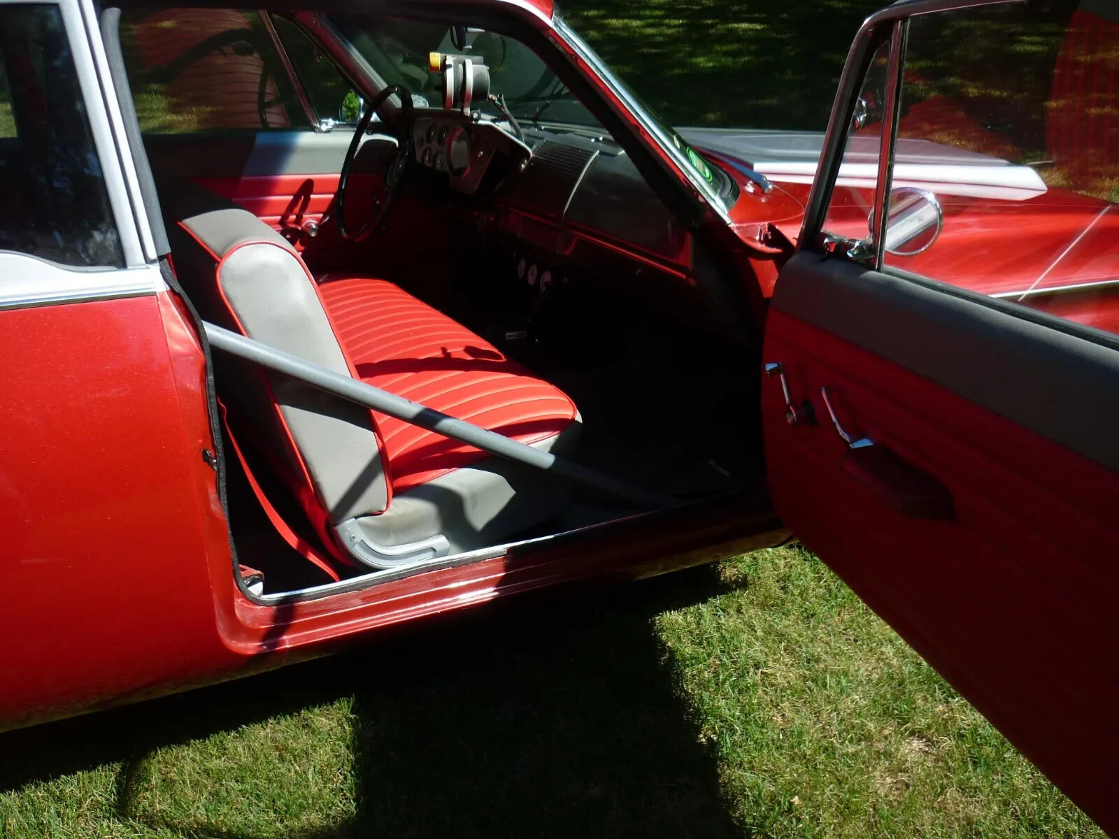 Plymouth-Savoy-1962-2-door-19