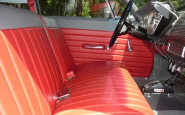 Plymouth-Savoy-1962-2-door-8
