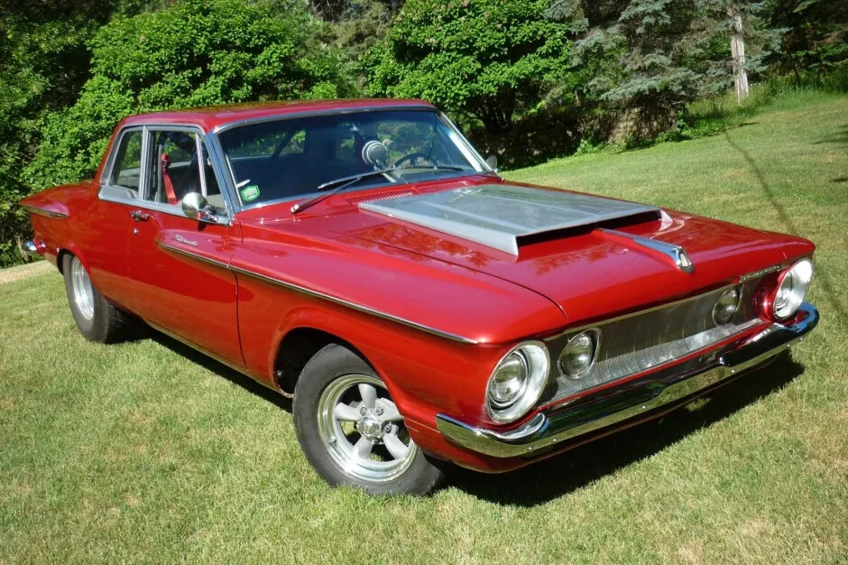 Plymouth-Savoy-1962-2-door