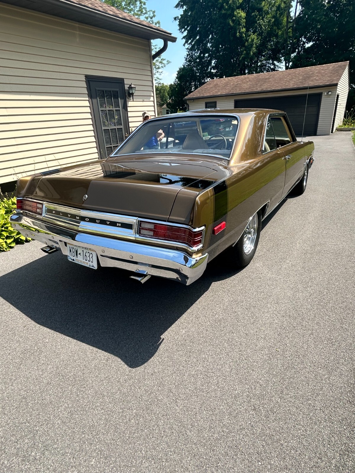 Plymouth-Scamp-1974-Sedan-3