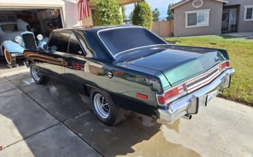 Plymouth-Scamp-1975-Coupe-1