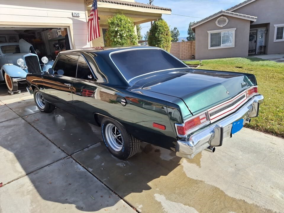 Plymouth-Scamp-1975-Coupe-12