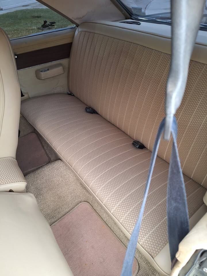 Plymouth-Scamp-1975-Coupe-7