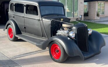 Plymouth-Sedan-1934-black-16