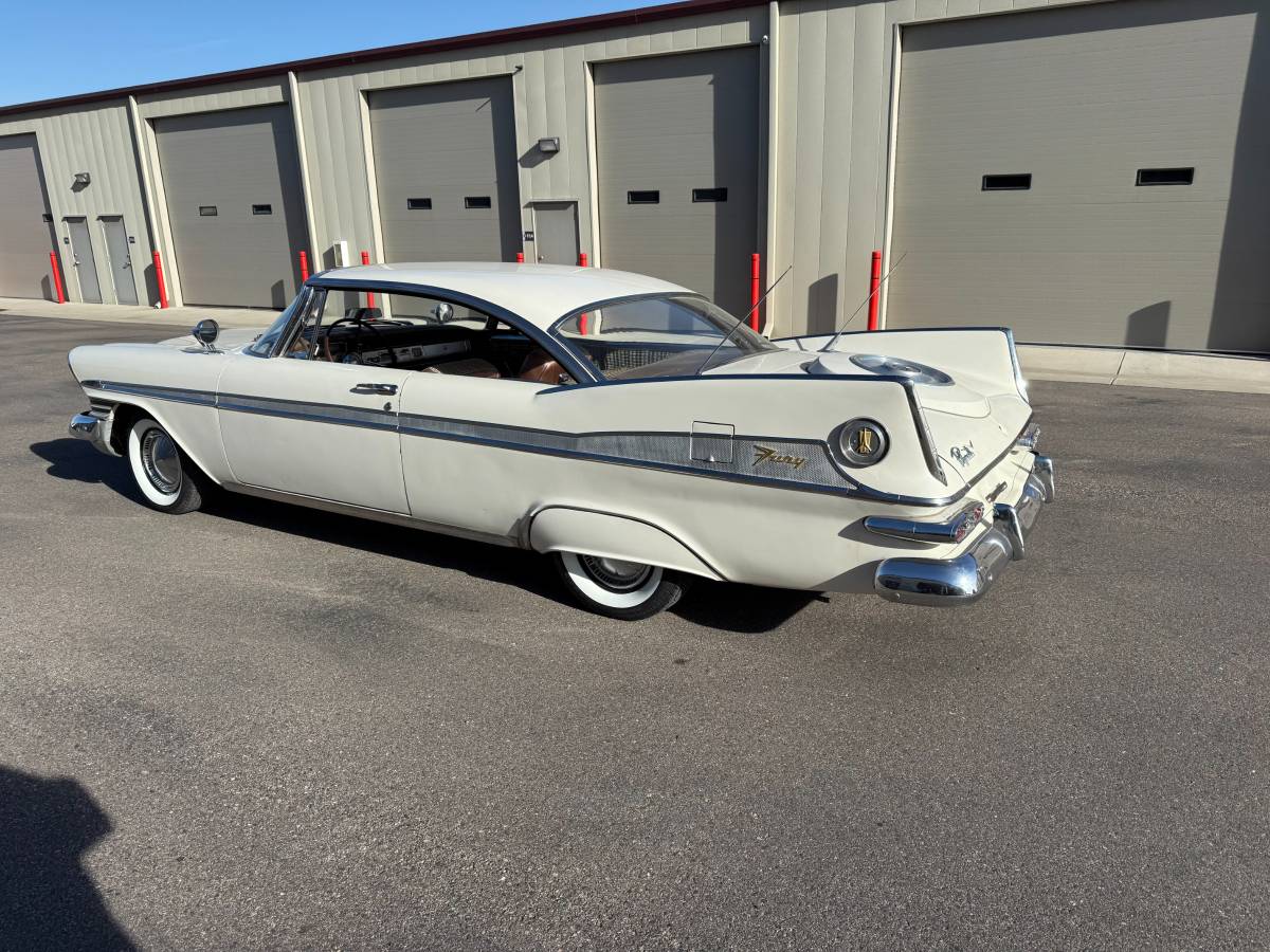 Plymouth-Sport-fury-1959-white-5