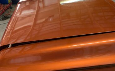 Plymouth-Sport-fury-1963-orange-2