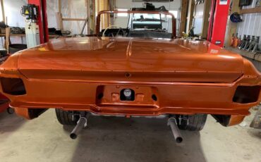 Plymouth-Sport-fury-1963-orange-4
