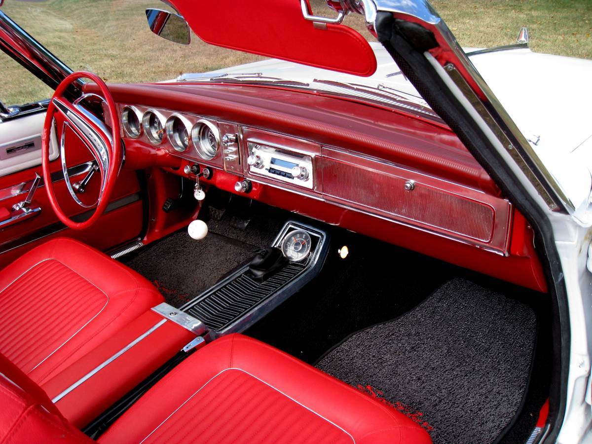 Plymouth-Sport-fury-1964-white-10