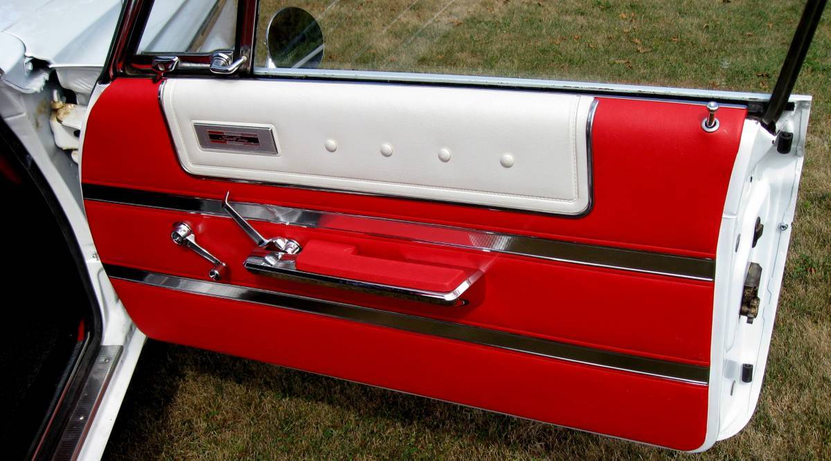 Plymouth-Sport-fury-1964-white-6