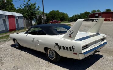 Plymouth-Superbird-1970-2