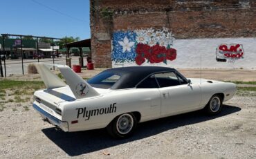 Plymouth-Superbird-1970-3