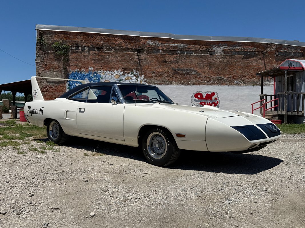 Plymouth-Superbird-1970-31