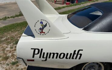 Plymouth-Superbird-1970-37