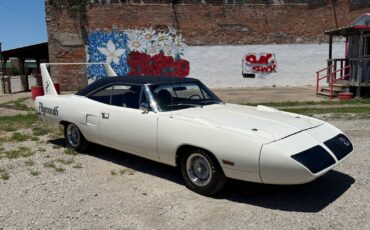 Plymouth-Superbird-1970
