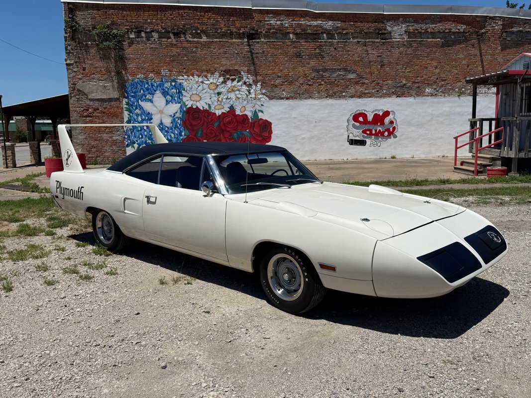 Plymouth Superbird 1970 --
