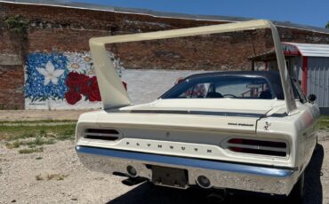 Plymouth-Superbird-1970-5
