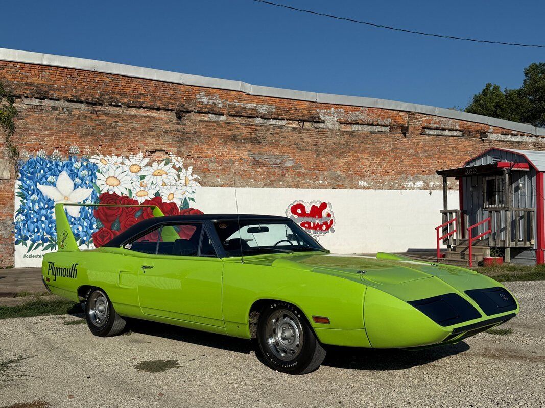 Plymouth Superbird 1970 --