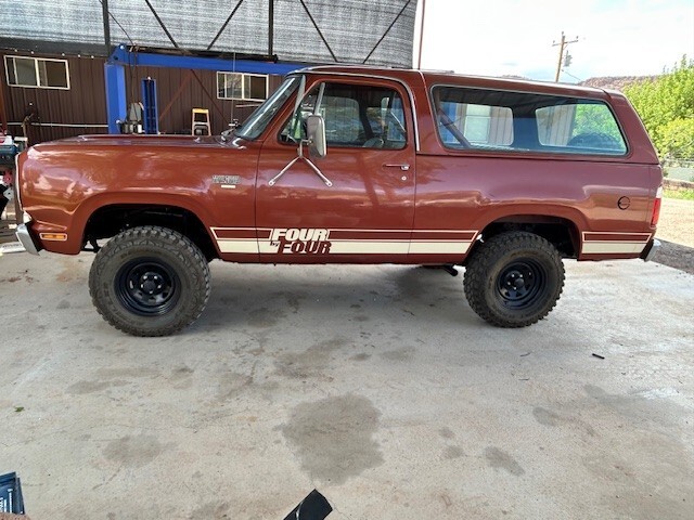 Plymouth Trailduster 1977 Convertible