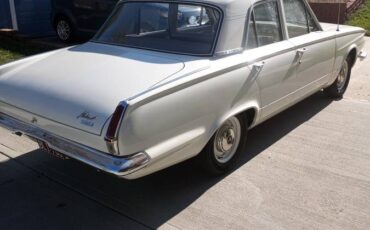 Plymouth-Valiant-1964-white-2