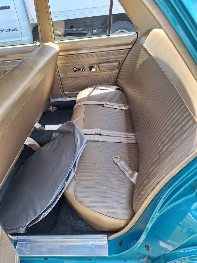 Plymouth-Valiant-1968-blue-5