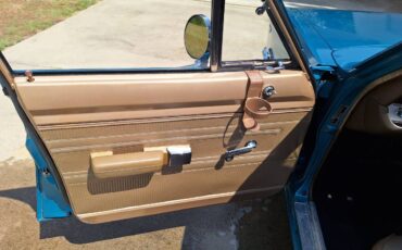 Plymouth-Valiant-1968-blue-6
