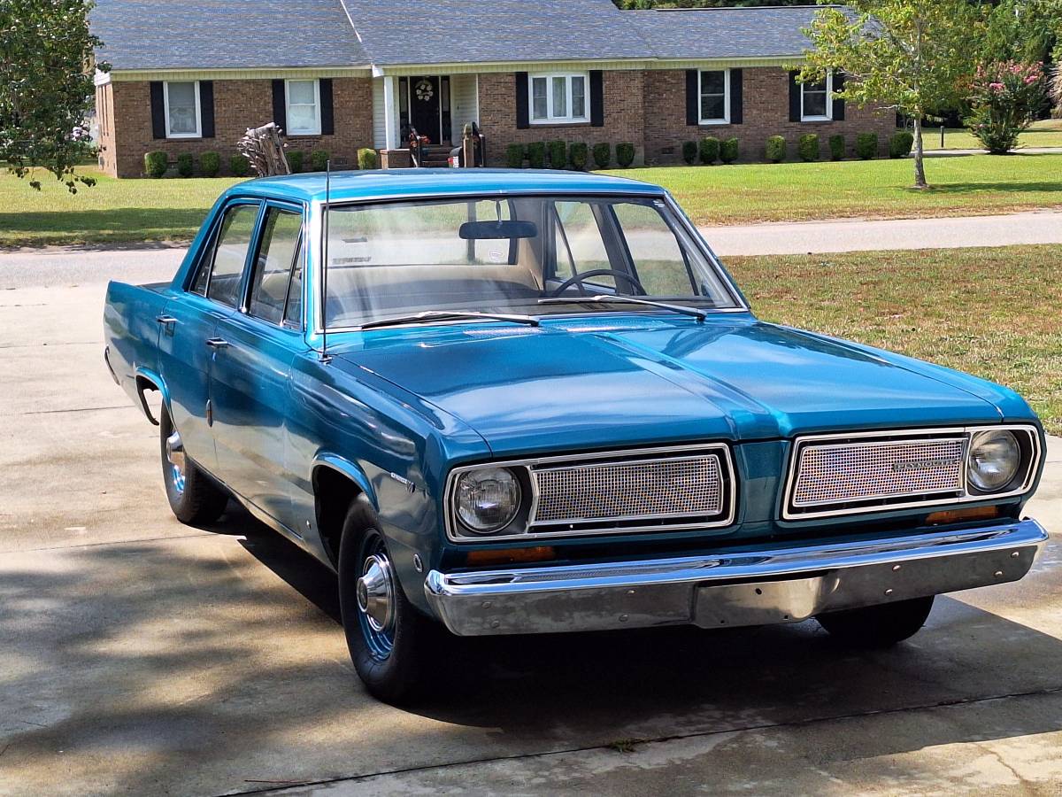 Plymouth-Valiant-1968-blue