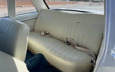 Plymouth-Valiant-1968-white-19