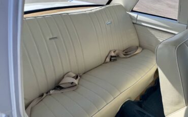 Plymouth-Valiant-1968-white-20