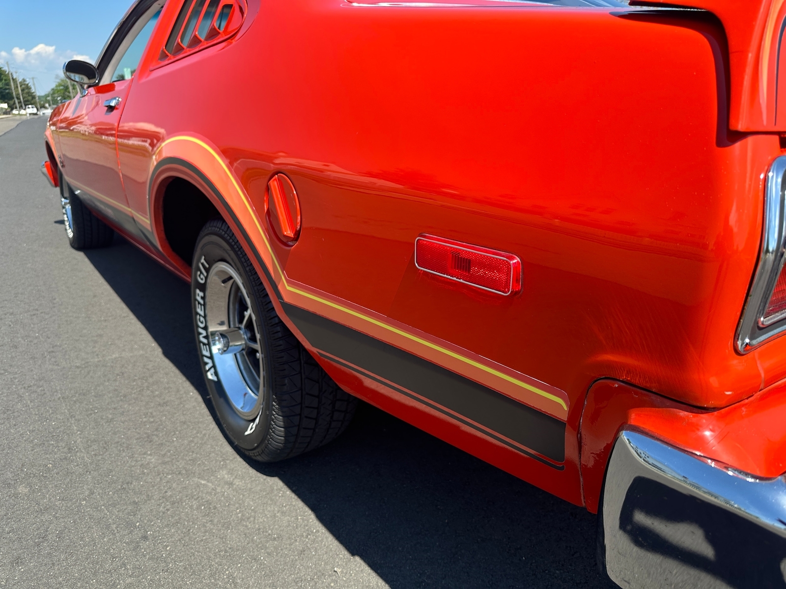 Plymouth-VoLARE-1976-Coupe-16