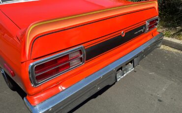 Plymouth-VoLARE-1976-Coupe-20
