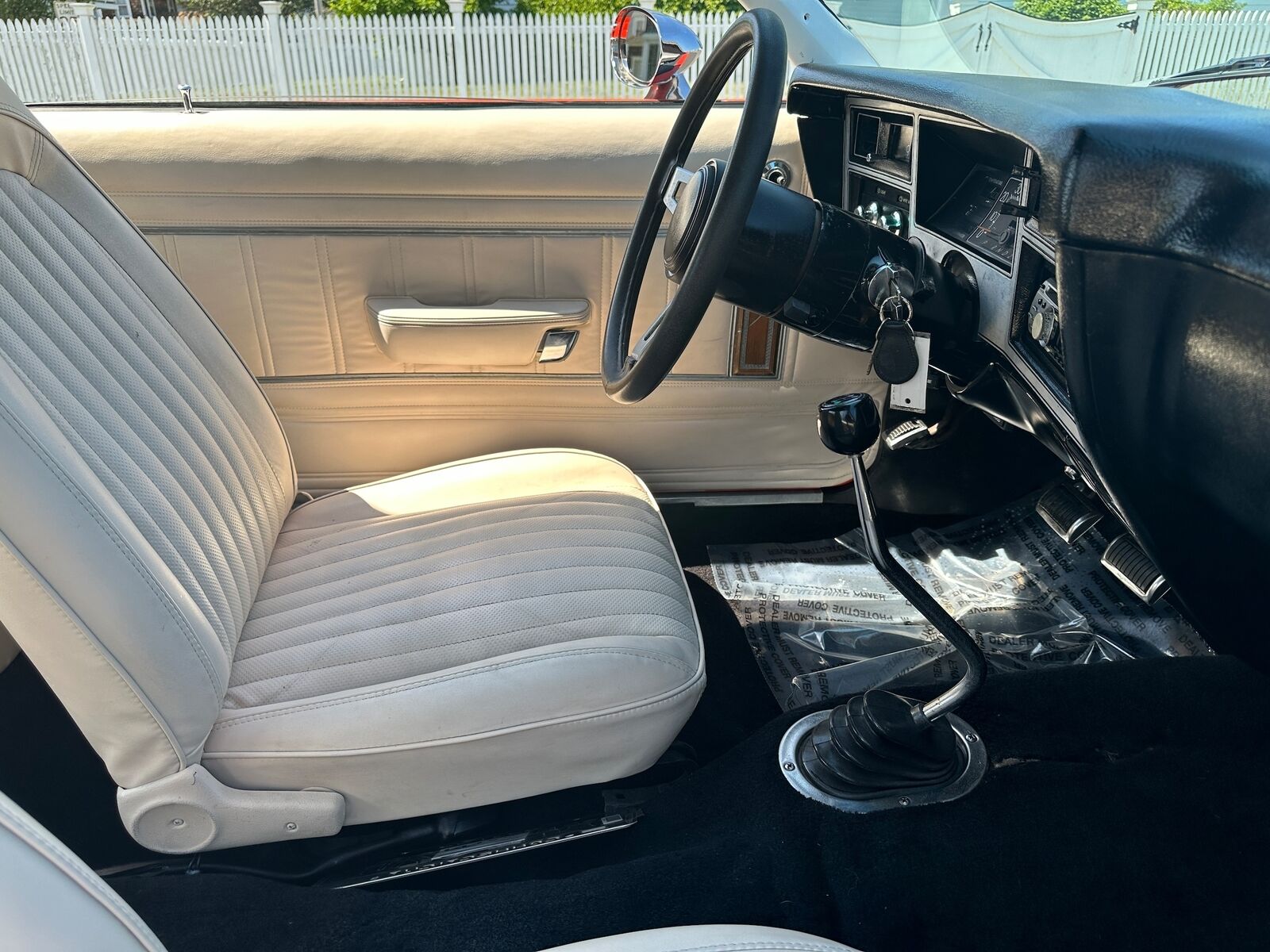 Plymouth-VoLARE-1976-Coupe-7