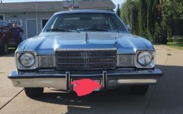 Plymouth-Volare-1977-Coupe-2