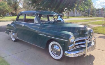 Plymouth-special-deluxe-1950-green