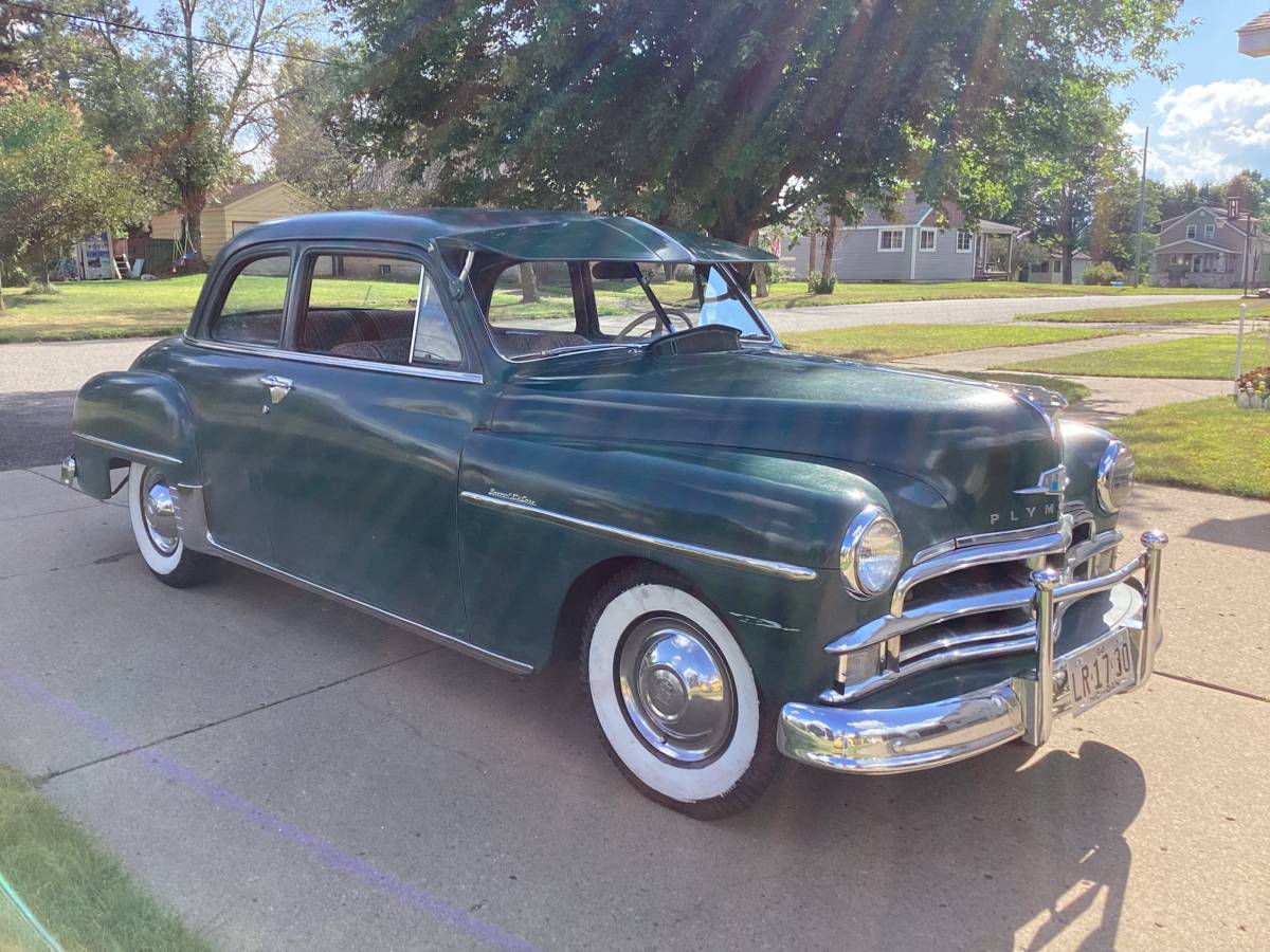 Plymouth-special-deluxe-1950-green