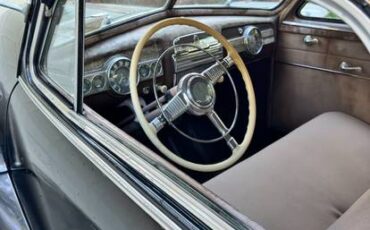 Pontiac-1946-black-2