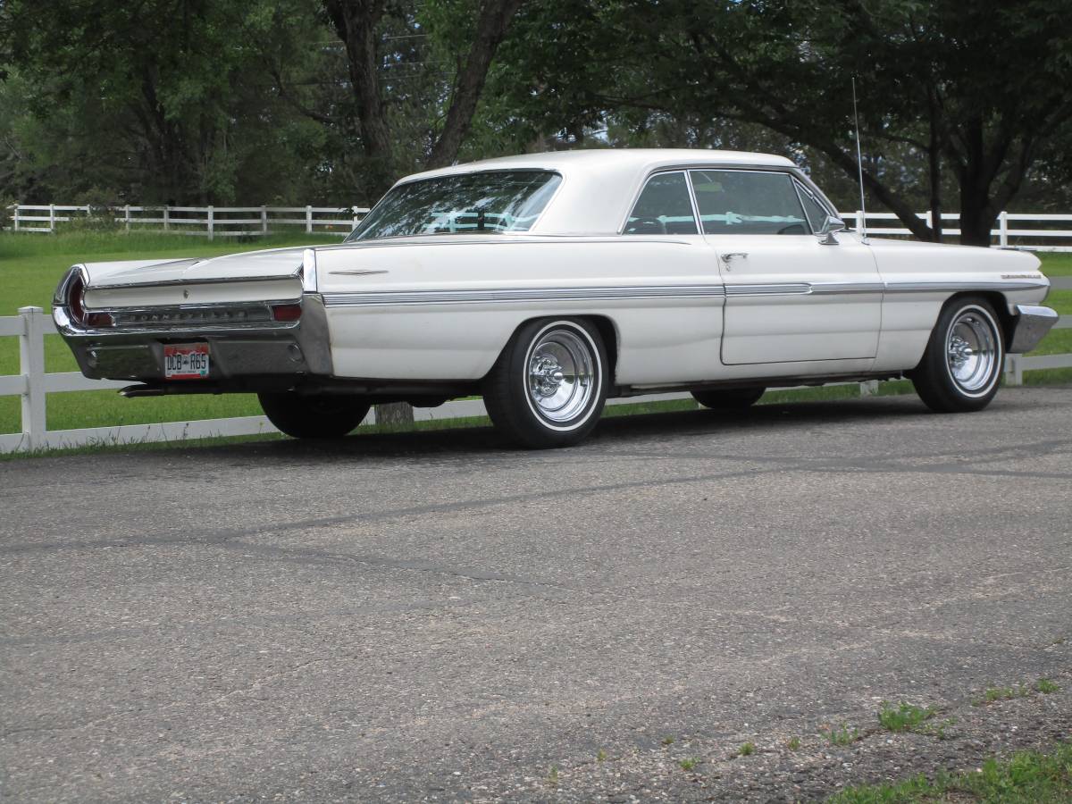 Pontiac-1962-white-1