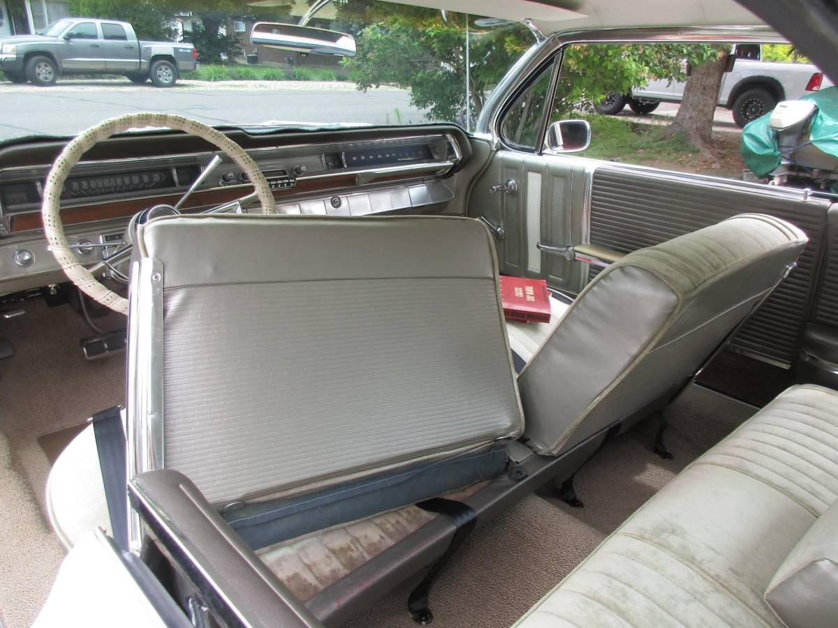 Pontiac-1962-white-18