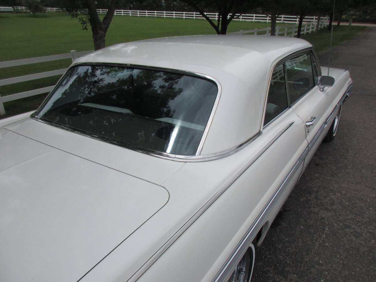Pontiac-1962-white-23