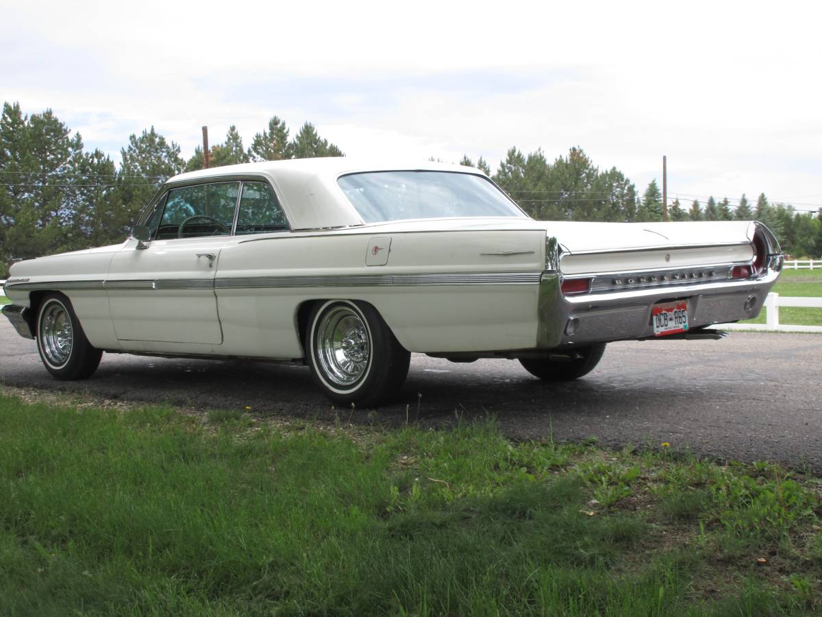 Pontiac-1962-white-3