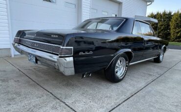 Pontiac-1965-black-3