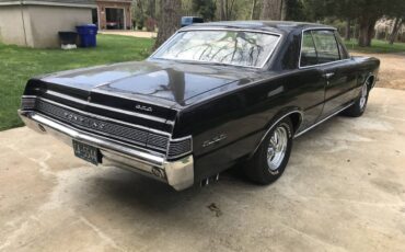 Pontiac-1965-black-6