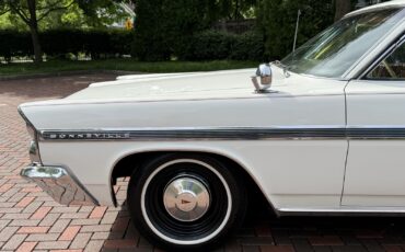 Pontiac-Bonneville-1963-32