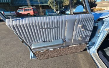 Pontiac-Bonneville-1965-Wagon-33