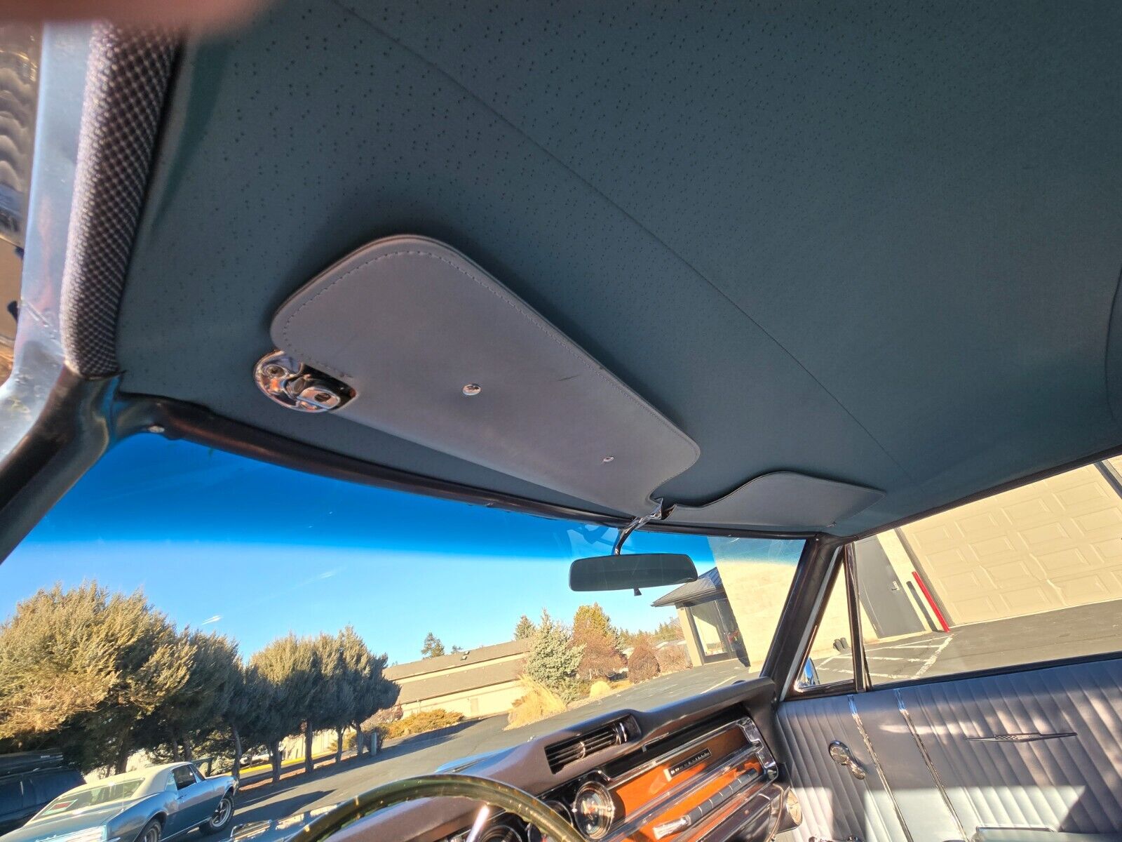Pontiac-Bonneville-1965-Wagon-35