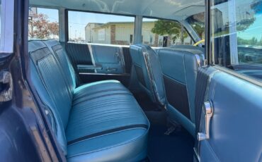 Pontiac-Bonneville-Safari-Station-Wagon-4-Speed-1963-Wagon-12