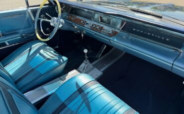 Pontiac-Bonneville-Safari-Station-Wagon-4-Speed-1963-Wagon-14